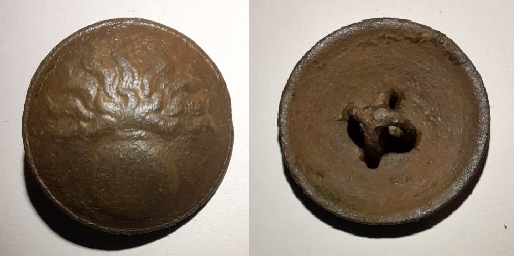 Bouton à la grenade.jpg