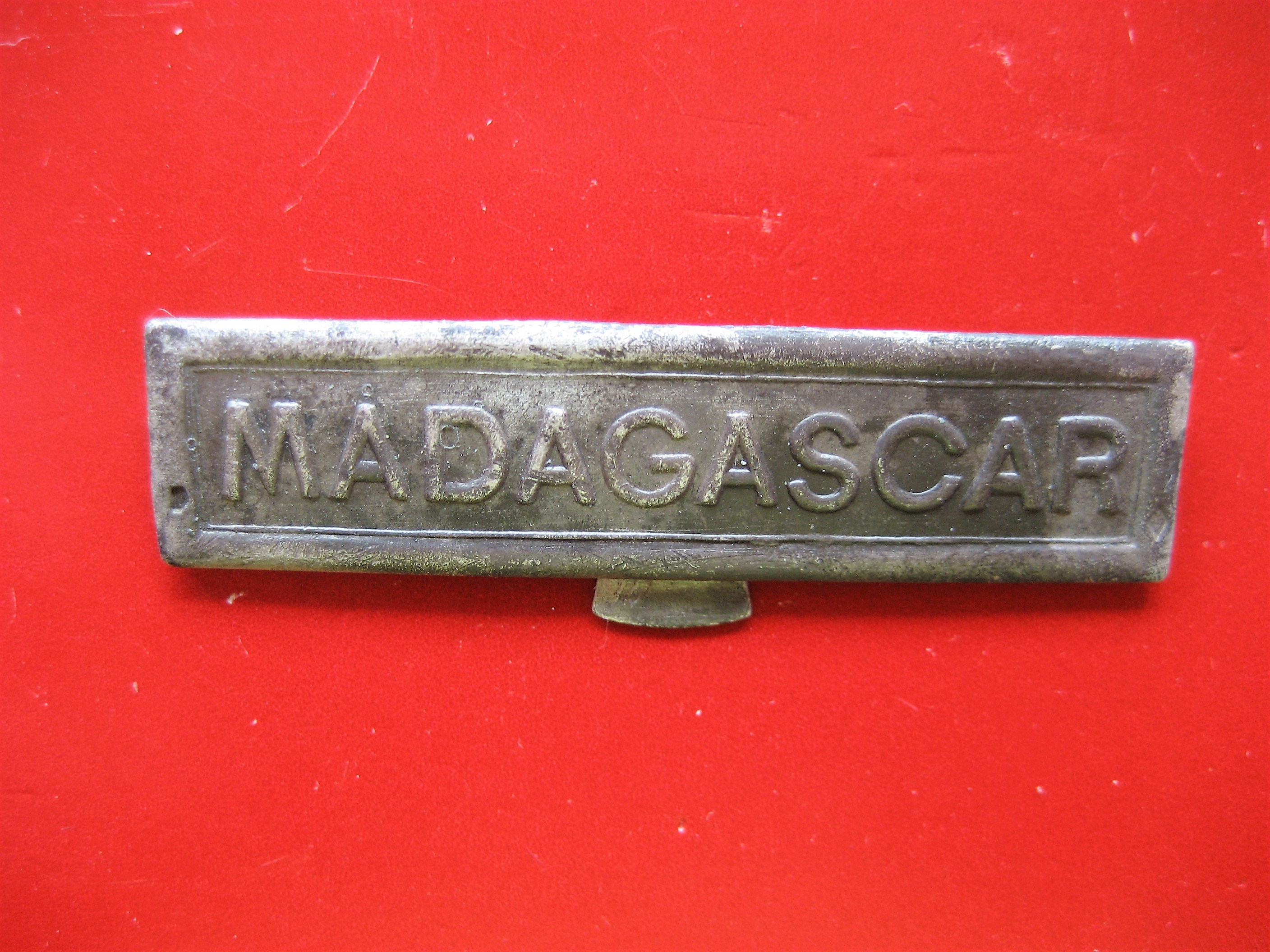 (1)Barette coloniale Madagascar operation juin 1895(Argent).JPG