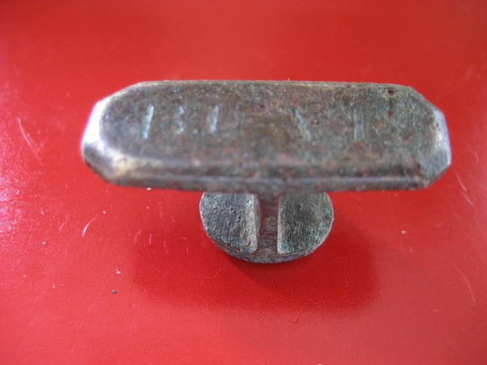 bouton buat.jpg