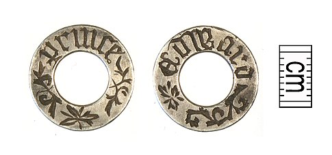 Post_medieval_hawking_vervel_(front,_reverse)_-_(FindID_246323).jpg