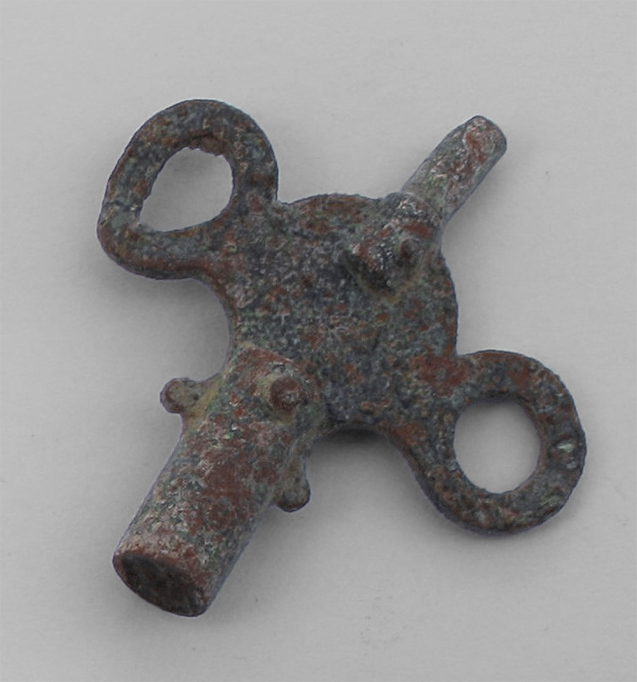 Clé remontage horloge carillon.jpeg