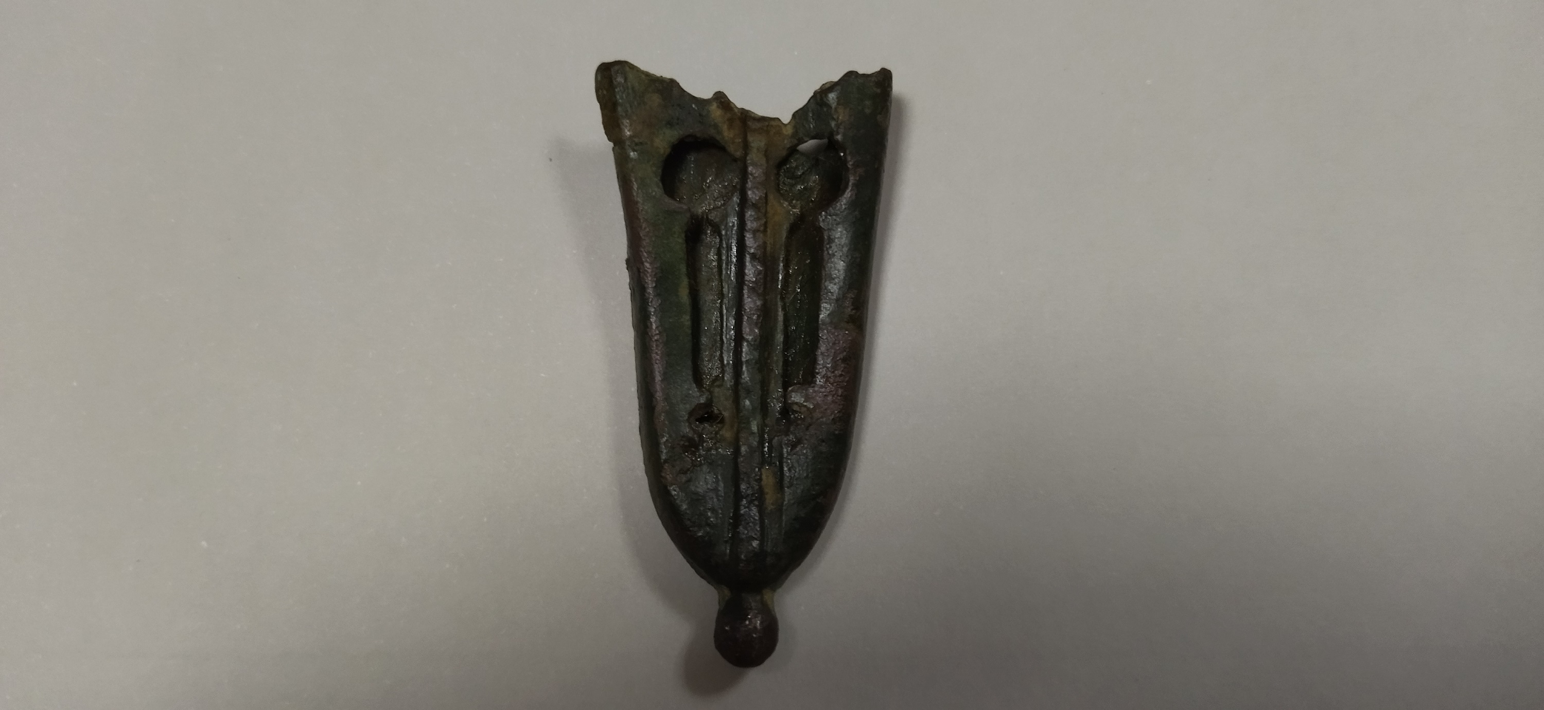 002.jpg