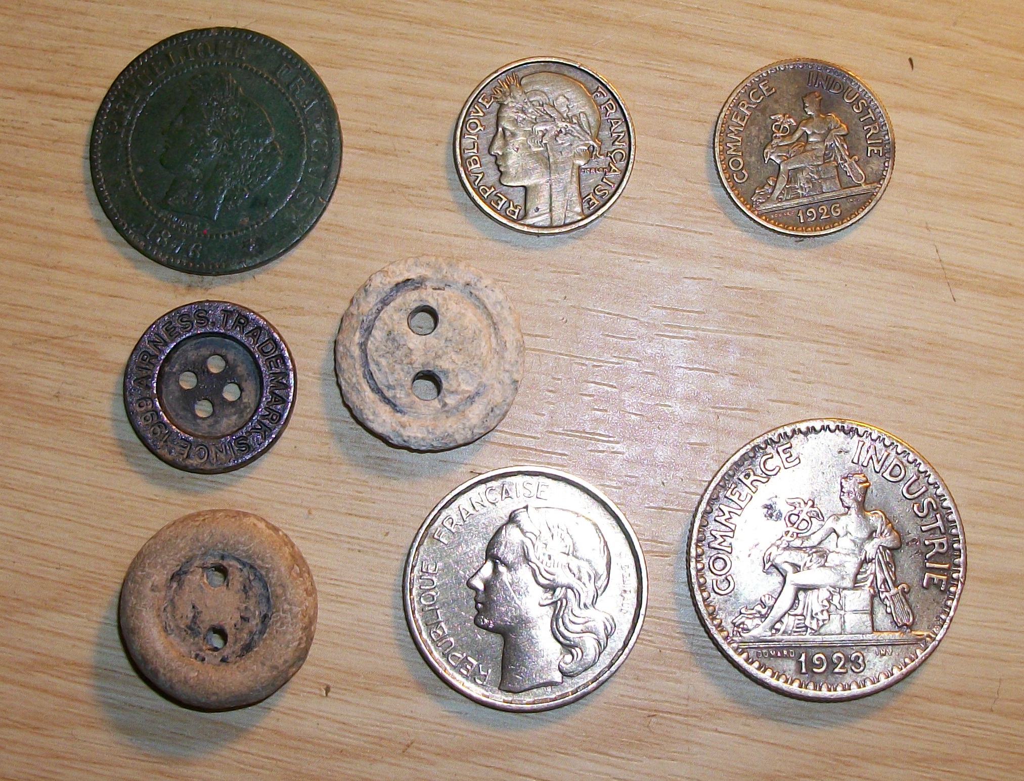 Sortie d'entre deux fêtes.JPG