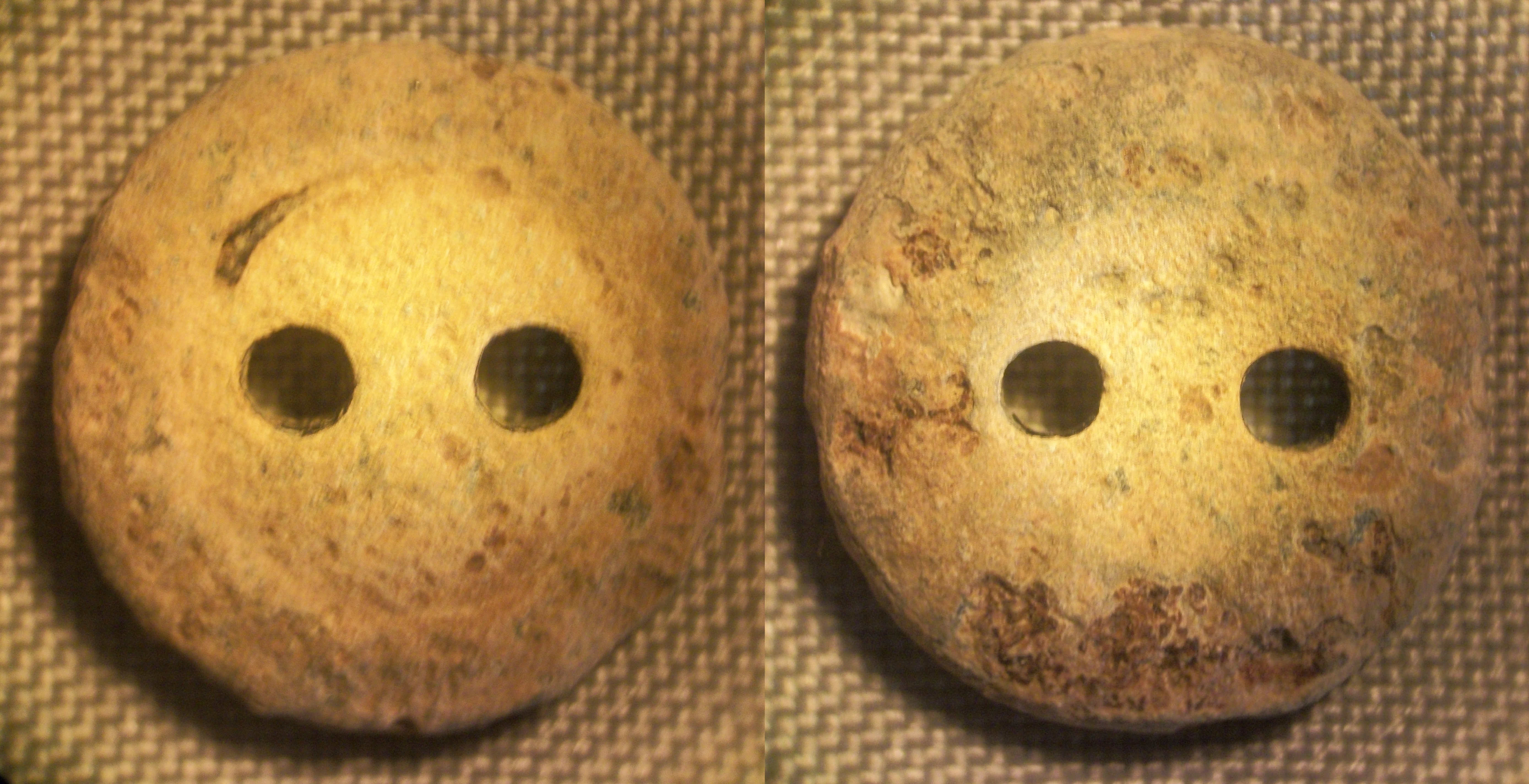 Bouton de plomb 1900 1920 1.JPG