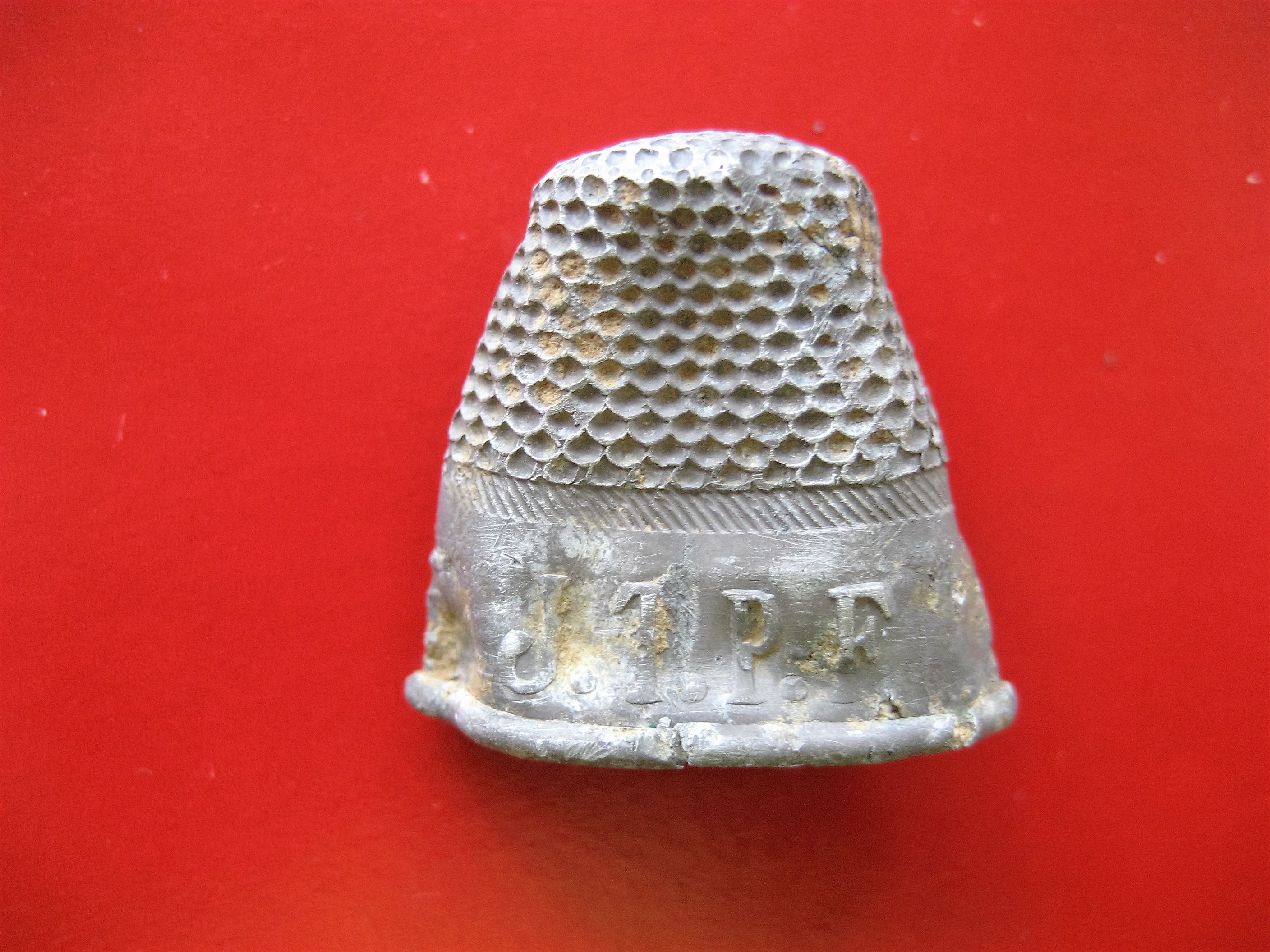 (7)dé alu JTPF julien thiriez pere et fils 1832a1924,19 a 20e.JPG