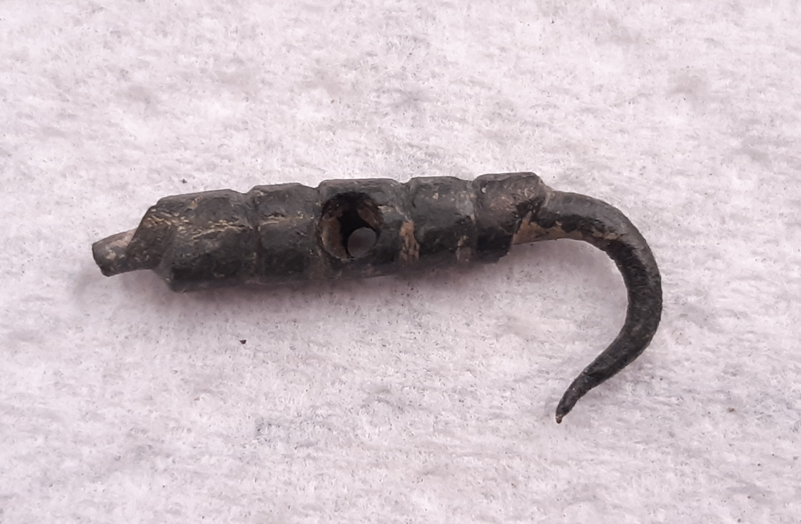 agrafe vestimentaire type 2C (2).jpg