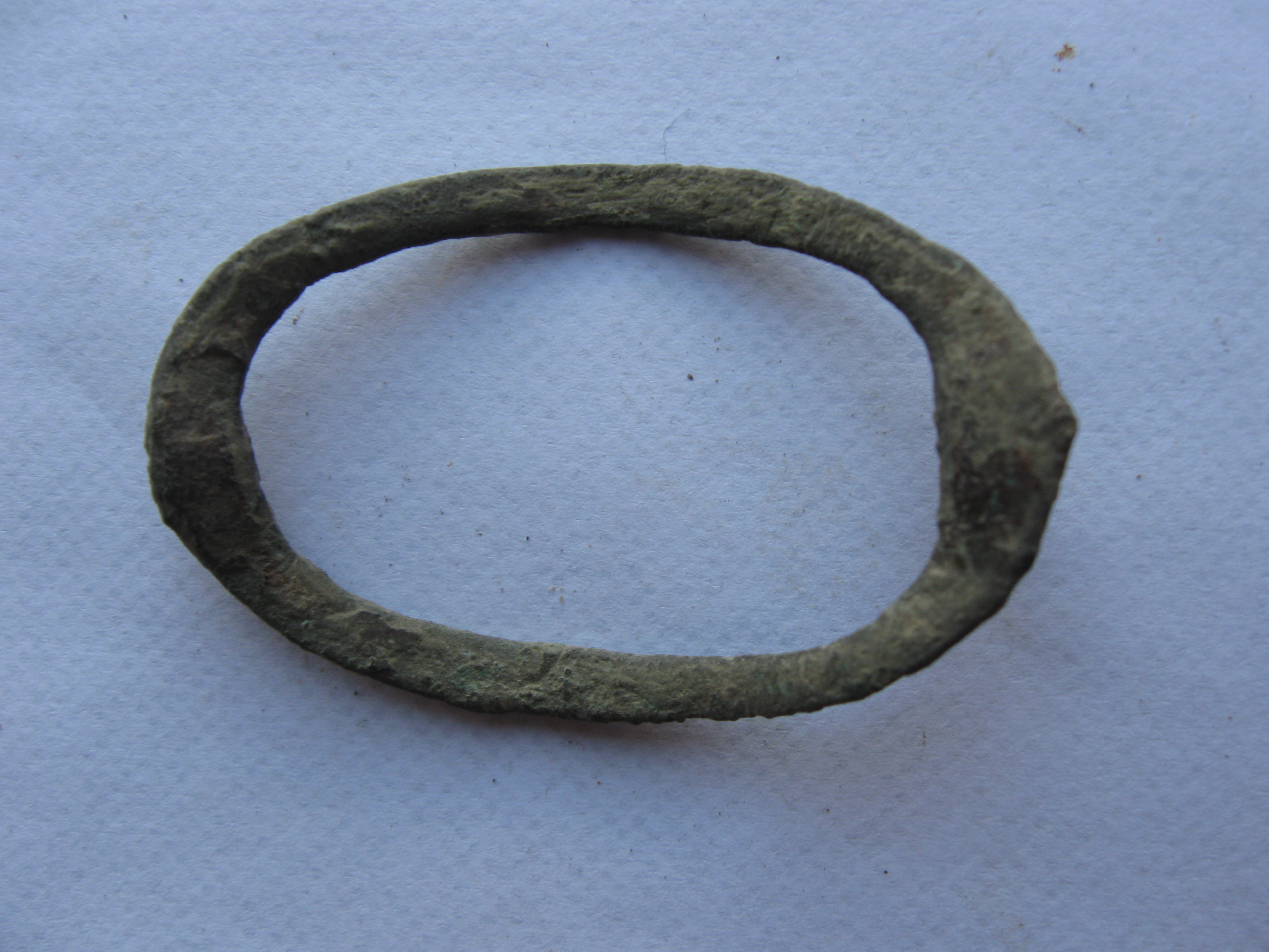 06-01-20 - Broche ou boucle - Nord Franche-Comté B.JPG