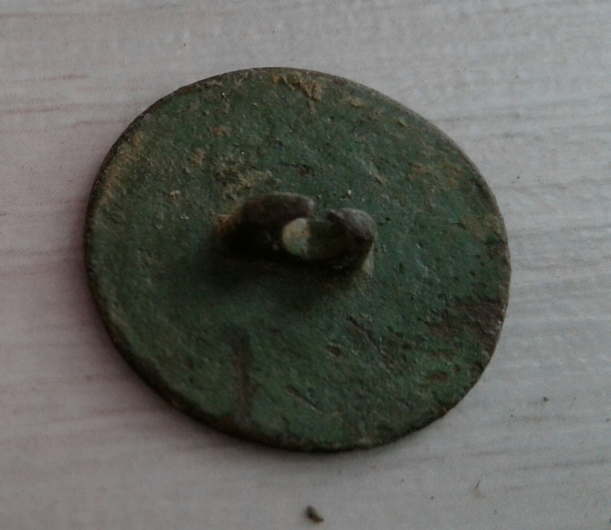 bouton croix 10 branches revers.jpg