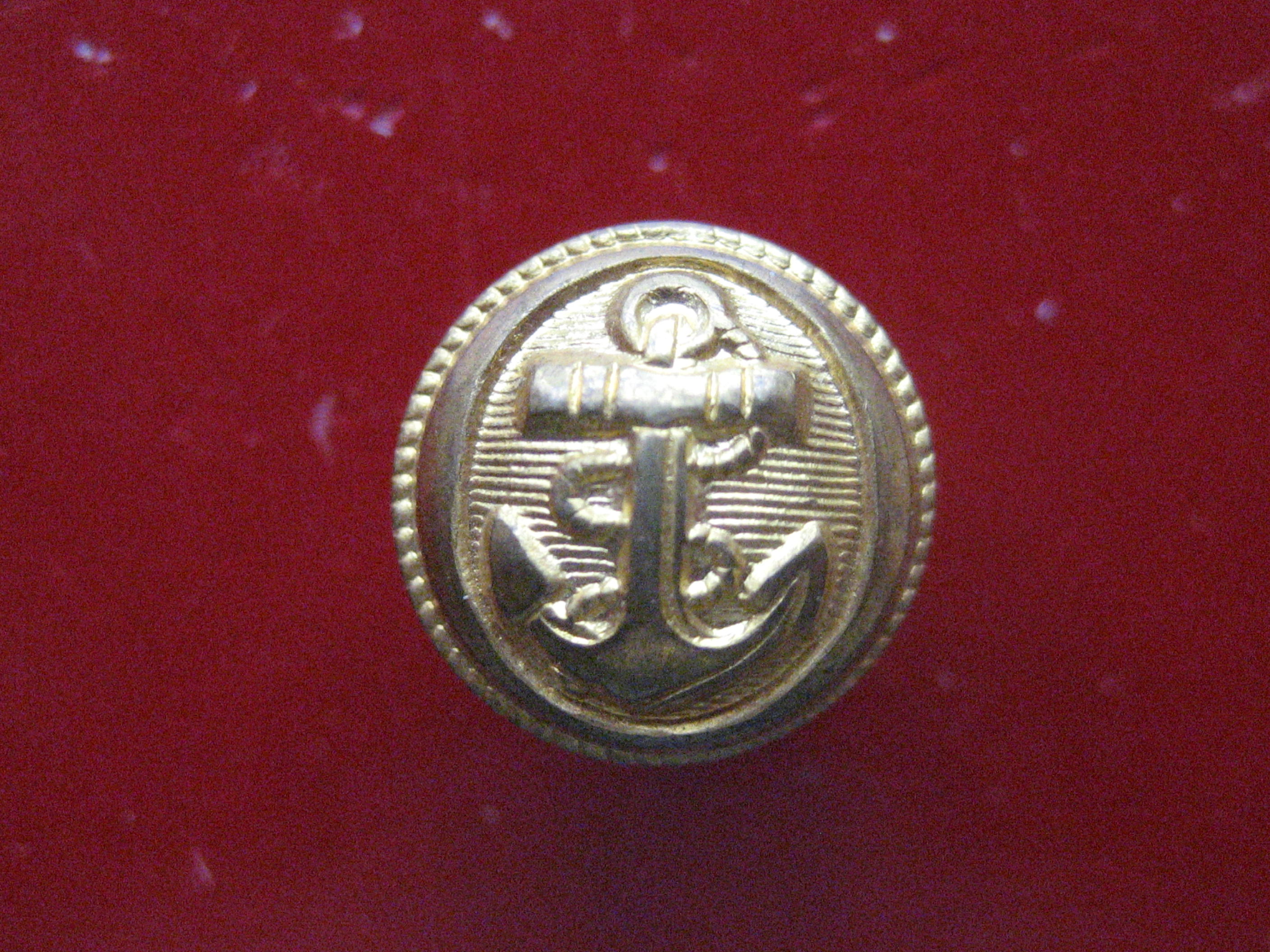 (68 bis)bouton marine officier 1870-1914.JPG