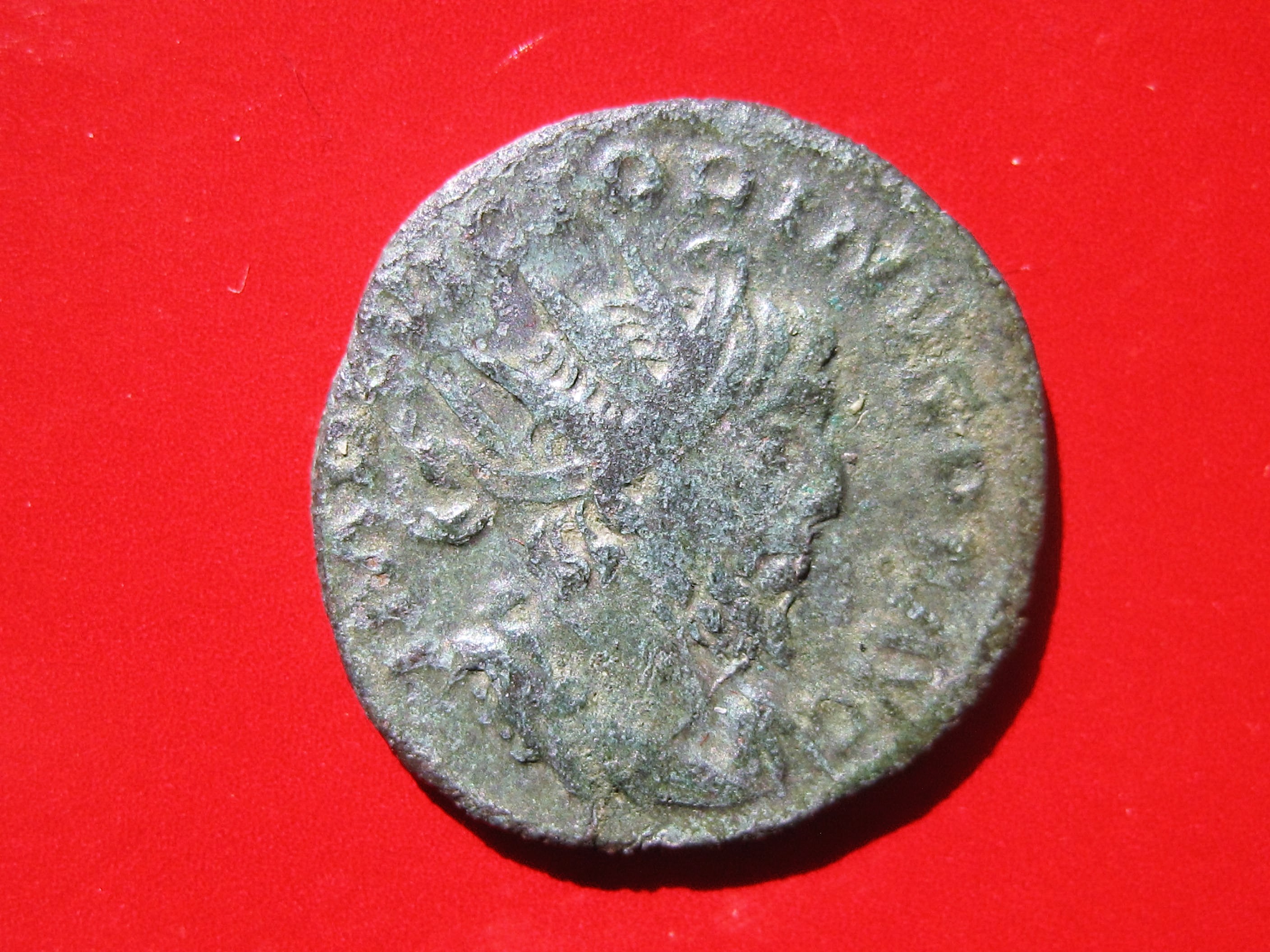 (7)Victorinus Antoninien 269-271 apjc.JPG