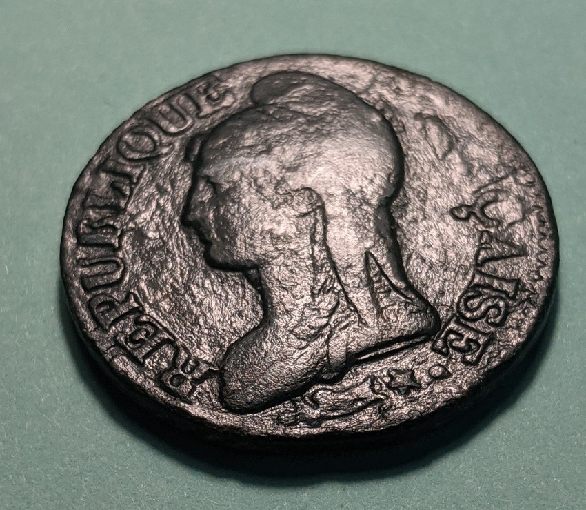 5 CTS REVO.jpg