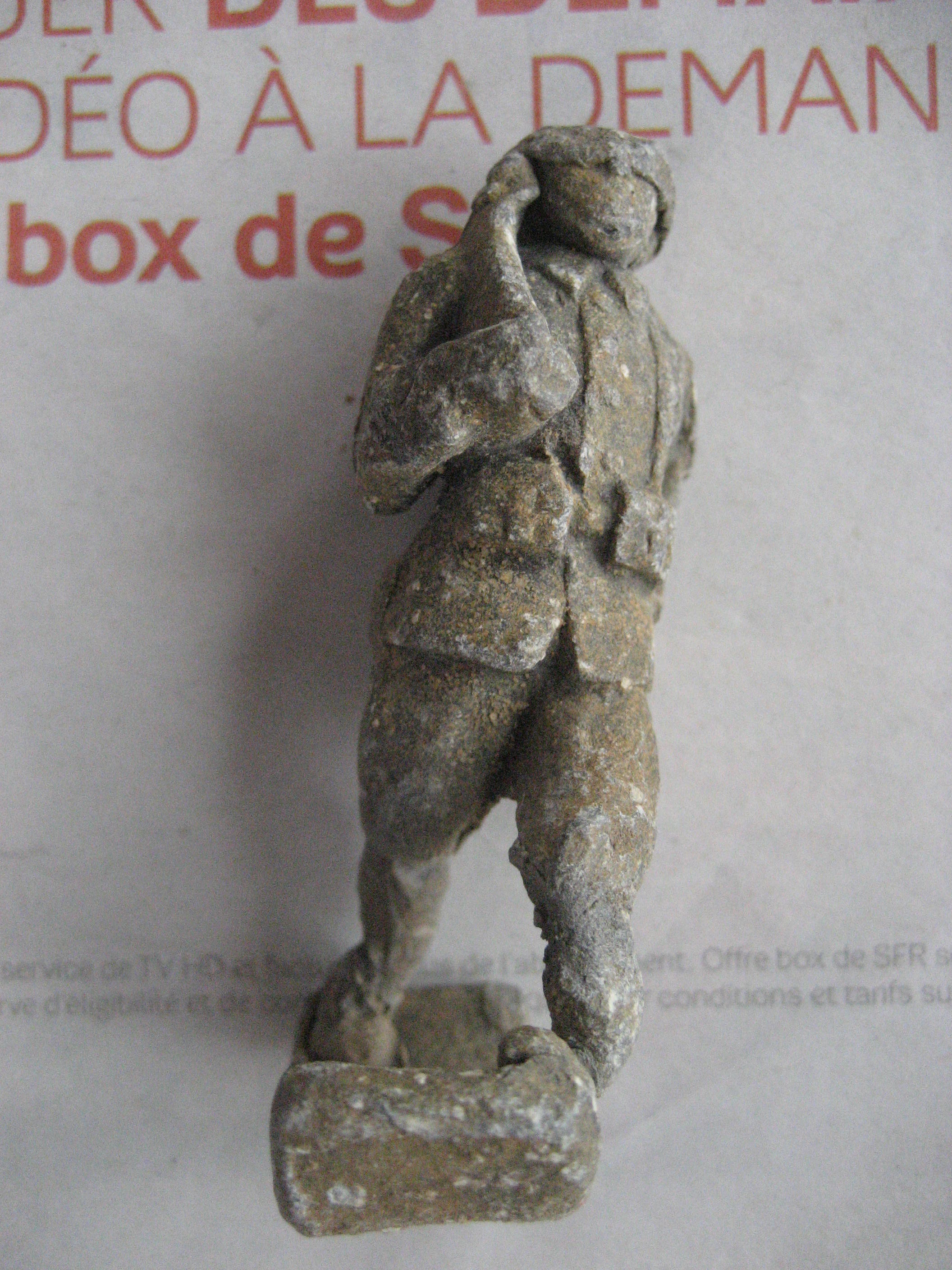 (1)soldat de plomb et divers 19-20e.JPG